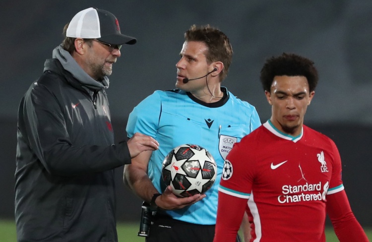 曝《女神异闻录》手游计划全球发行！日本即将开启内测