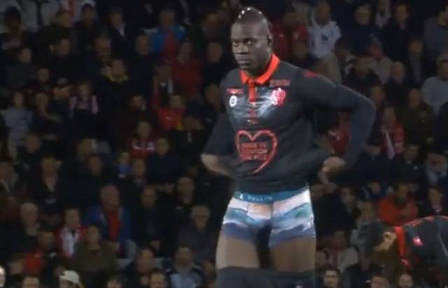 DNF手游：纯色天空先别合，不然将错过加百利隐藏商店，损失一套天空