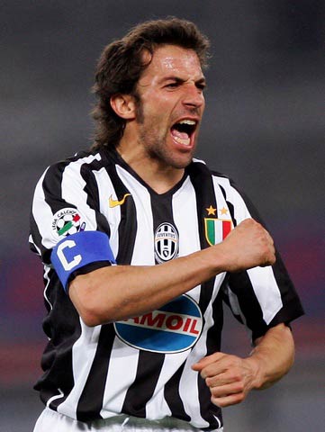 球队进攻乏力，热刺球迷在球场高唱“无聊、无聊的热刺”